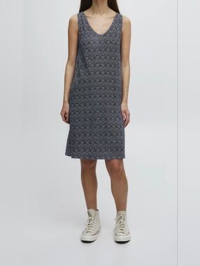 ICHI Sleeveless V-Neck Polka Dot Slip Jersey Dress
